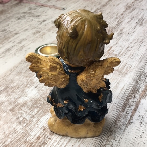 VINTAGE Angel Ceramic Figurine 6.25” - Picture 3 of 5
